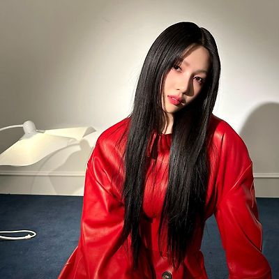 Red Velvet (레드벨벳) 조이 '마리 끌레르 (Marie Claire)' 화보 촬영 비하인드