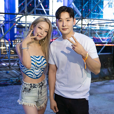 DJ 준코코, ‘카스쿨 페스티벌’서 초아-웨이비와 컬래버곡 ‘Butterfly’ 무대  공개