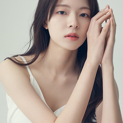 조유정, 새 프로필 공개