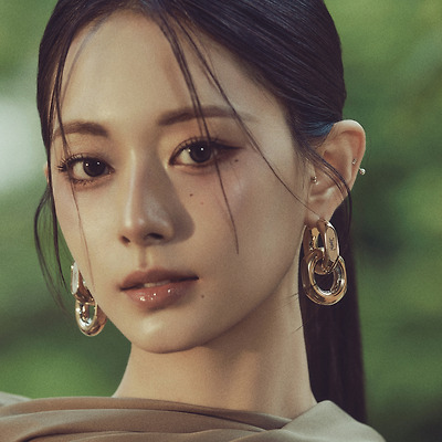 트와이스 쯔위, 미니 1집 'abouTZU' 네 번째 콘셉트 포토 공개