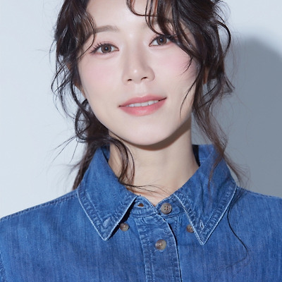 양지은, 아츠로와 독점 에이전시 계약 체결
