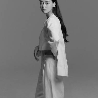 배우 권나라, 새 프로필 사진