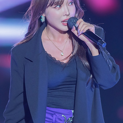 홍진영: 제34회 경남생활체육대축전 축하무대