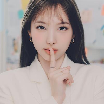 TWICE 트와이스 시즌 그리팅 2023 'SECRET LIFE @OFFICE'