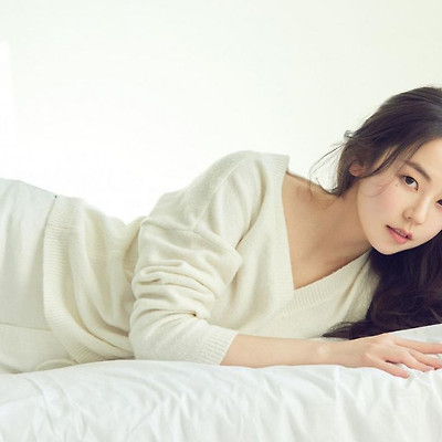 안소희 코스모폴리탄 화보