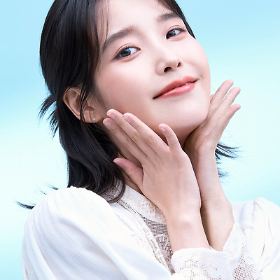 아이유 클라렌 신규 화보 모음
