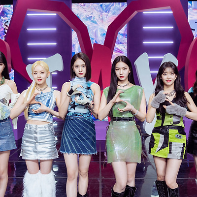 스테이씨[STAYC] YOUNG-LUV.COM  발매 기념 고화질 사진 13장