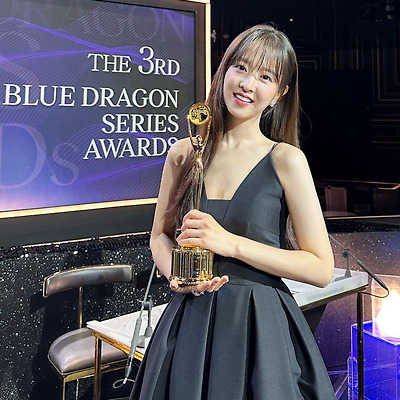 박보영 여우주연상 with 한효주 이희준