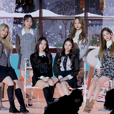 [N포스트] 210124 [woollim THE LIVE 3 behind] 로켓펀치 - 첫눈