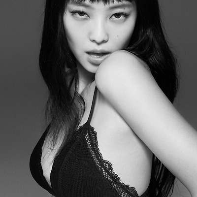 블랙핑크 제니 캘빈클라인 봄 캠페인