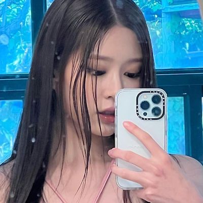 장원영 이어 김민주도 음방 MC 하차 [저무는 아이즈원]