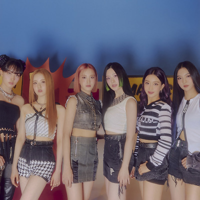 스테이씨[STAYC] STAYDOM[스테이덤] 티저 고화질 화보 14장