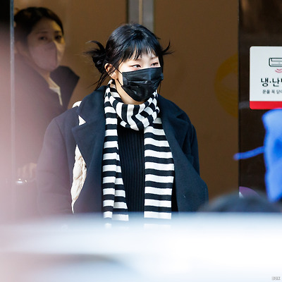 221202 뮤직뱅크 레드벨벳 슬기 사녹 퇴근 직찍