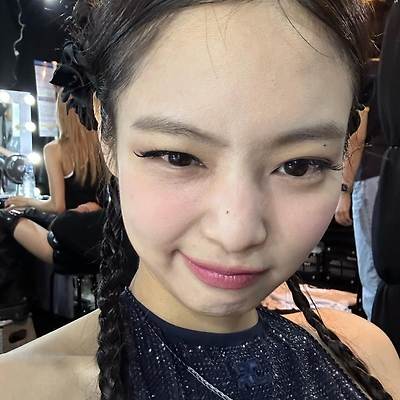 230522 블랙핑크 제니 인스타그램 사진들
