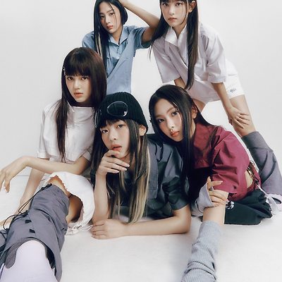 Newjeans (뉴진스) 'O!Oi (오아이오아이)' 2023 S/S 화보