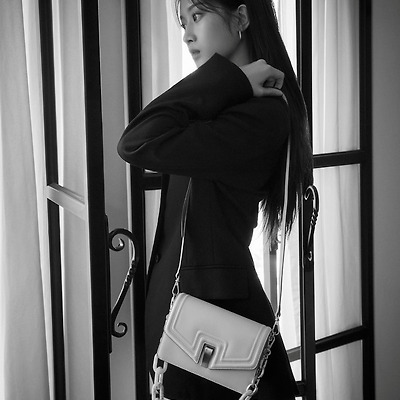 문가영(Mun Ka-young) 마리끌레르 2021 1월호