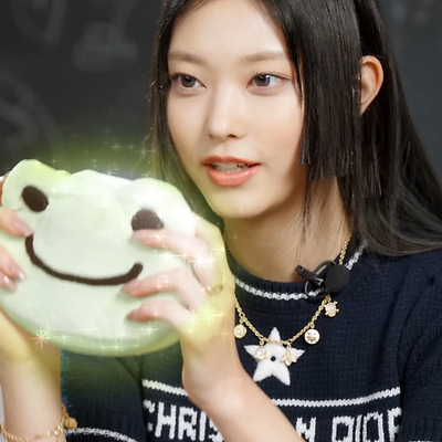 뉴진스 해린 디올 쥬얼리 보그 마이보그