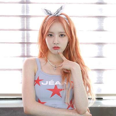 [Weverse] 231103 'Not Like You' Performance Video Photo Behind