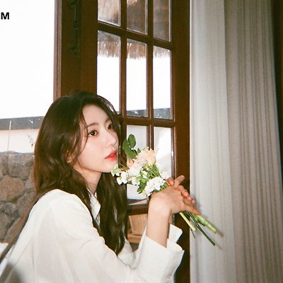 LE SSERAFIM (르세라핌) 사쿠라 '2023 HAPPY SAKURA DAY' 생일 기념 화보