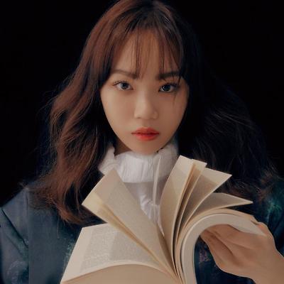 김채원 (아이즈원) 싱글즈 화보