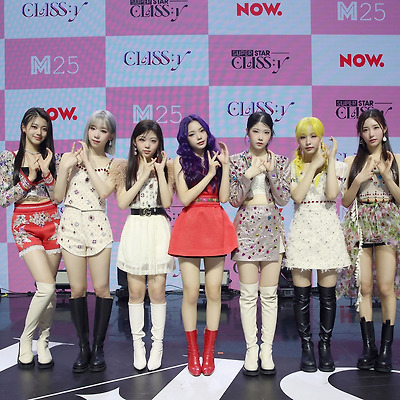 클라씨[CLASS y] 첫 번째 미니앨범  CLASS IS OVER  발매 기념 고화질 사진 9장