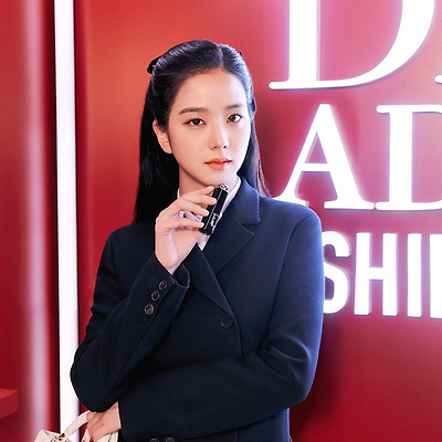 블랙핑크(BLACKPINK) 지수(JISOO) 디올 어딕트 팝업스토어 행사