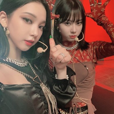 211227 에스파(aespa) Bubble - Karina & Winter