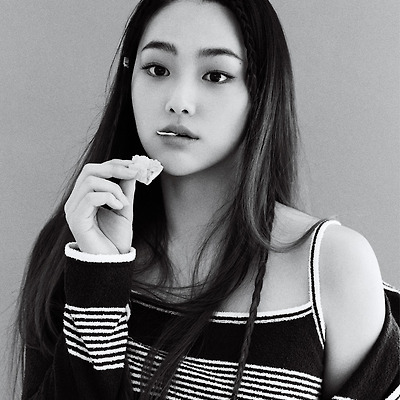 배우 강미나