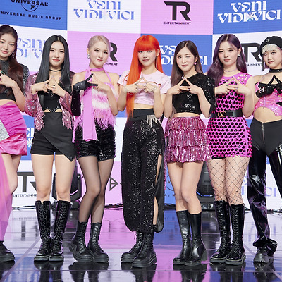 트라이비[TRI.BE] 첫 번째 미니앨범  VENI VIDI VICI  발매기념 쇼케이스 고화질 사진 10장