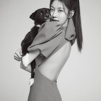 공승연 얼루어 화보