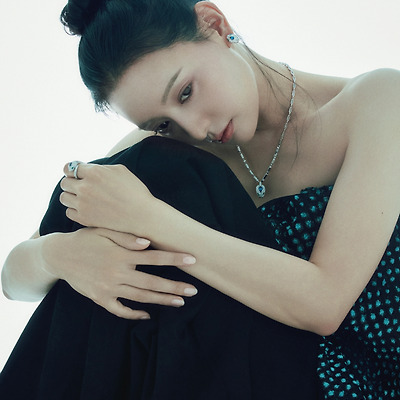 김지원(Kim Ji-won) 보그 2025 2월호 화보 고화질