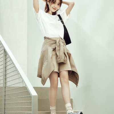 IU(아이유) 뉴발란스 25 여름 화보 고화질