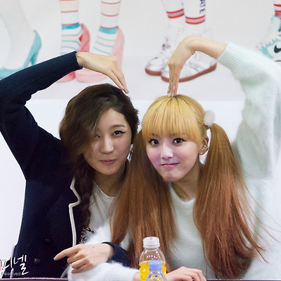 121223 헬로비너스 팬사인회 직찍 by 스피넬