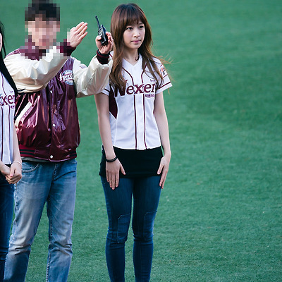 130412 넥센히어로즈 시구/시타/공연 EXID-다소니 직찍
