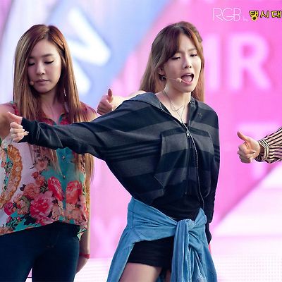 120825 소녀시대 한중가요제 사진 모음