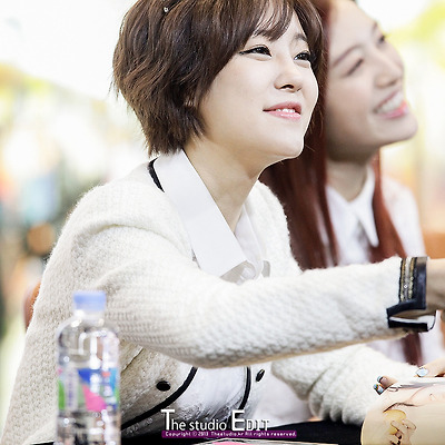 130316 레인보우 대전 팬싸인회 Photo by EDIT