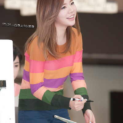 [PHOTO] 110927 웅진코웨이 아름다운 경매 이벤트 - 소녀시대 Prat.3 (써니, 제시카) by o첫눈에o