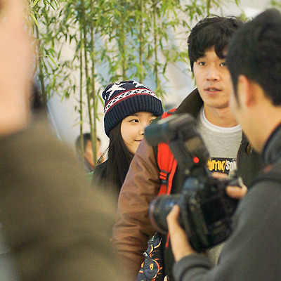 120314 인천국제공항 출국 아이유 직찍 by 미스터신iu