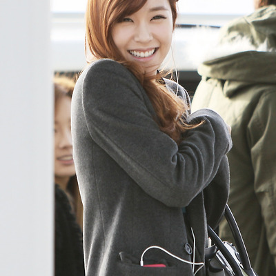 소녀시대 티파니 겨울 공항 패션