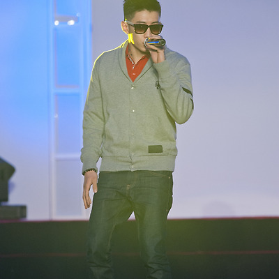 박재범, 2013 미스부산 선발대회 축하공연
