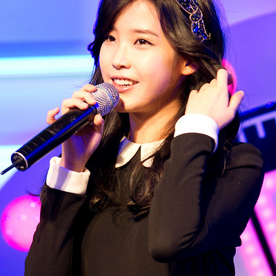 111001 코엑스 갤럭시 lte 아이유 직찍 -1- by 미스터신iu