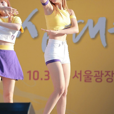 라붐 해인 몸매