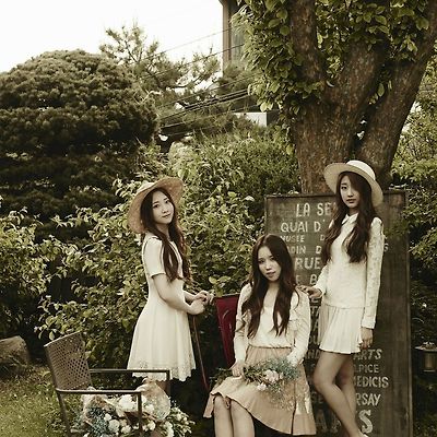 러블리즈 간지(GanGee) 고화질 화보 4장