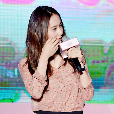 160702