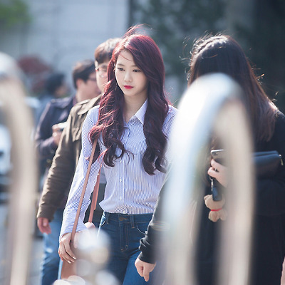 170428 뮤직뱅크 출근길 오마이걸 지호 비니 아린
