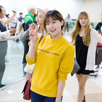 [PHOTO] 150914 김포공항 라붐 입국  by Girls Grapher
