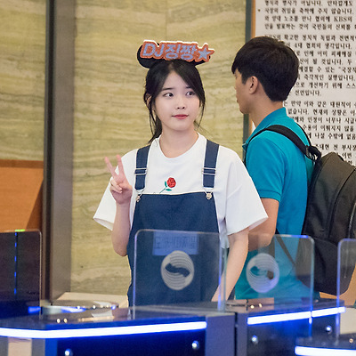 140725 유인나의 볼륨을 높여요 아이유 직찍