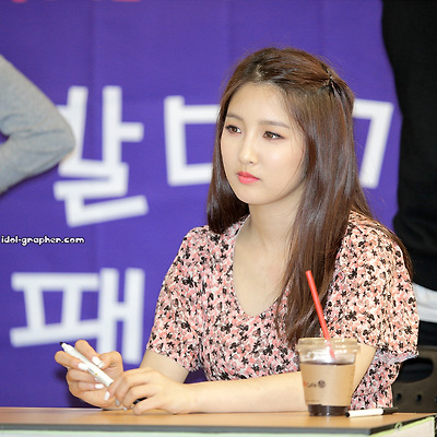 [PHOTO] 140330 영풍문고 김포공항점 팬싸인회 - 포미닛[남지현] by Girls Grapher