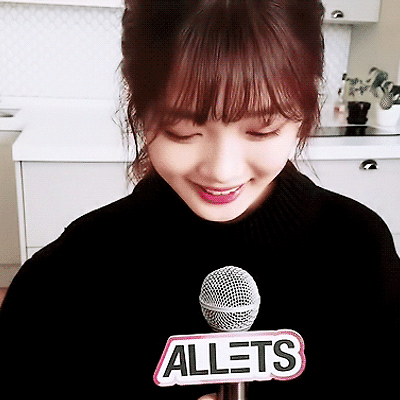161118 김유정 V앱 움짤