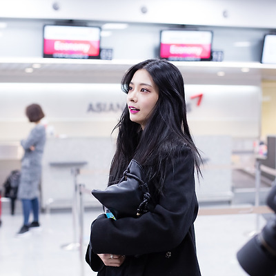 160317 태국출국 라니아(RANIA) 디